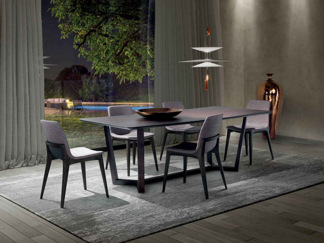 Aliante: tavolo da pranzo con piano in marmo, legno o vetro / Aliante: dining table with marble, wood or glass top